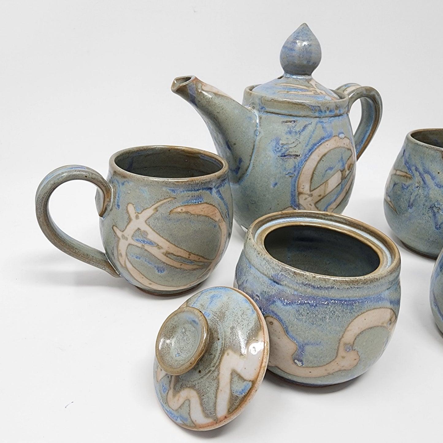 Tea Set with Modern Design