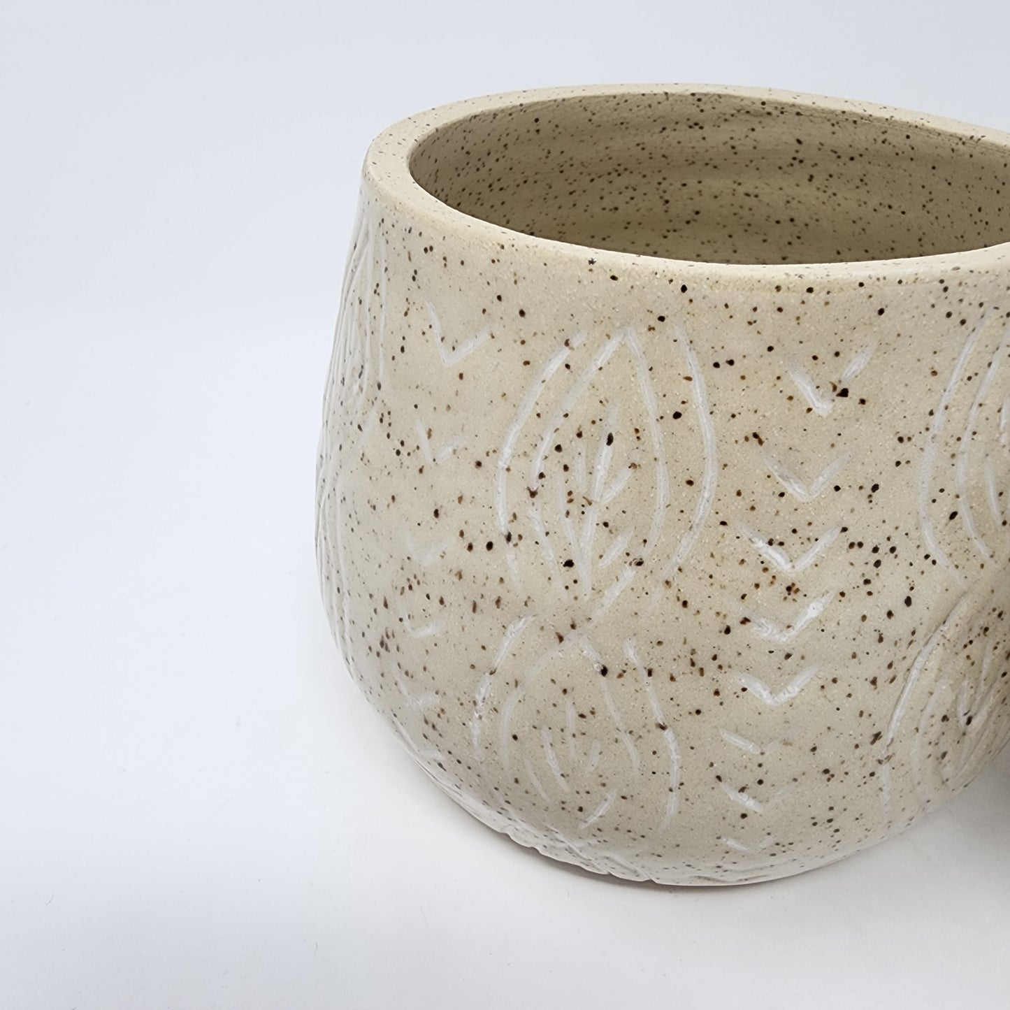 Cozy Knit Design Container