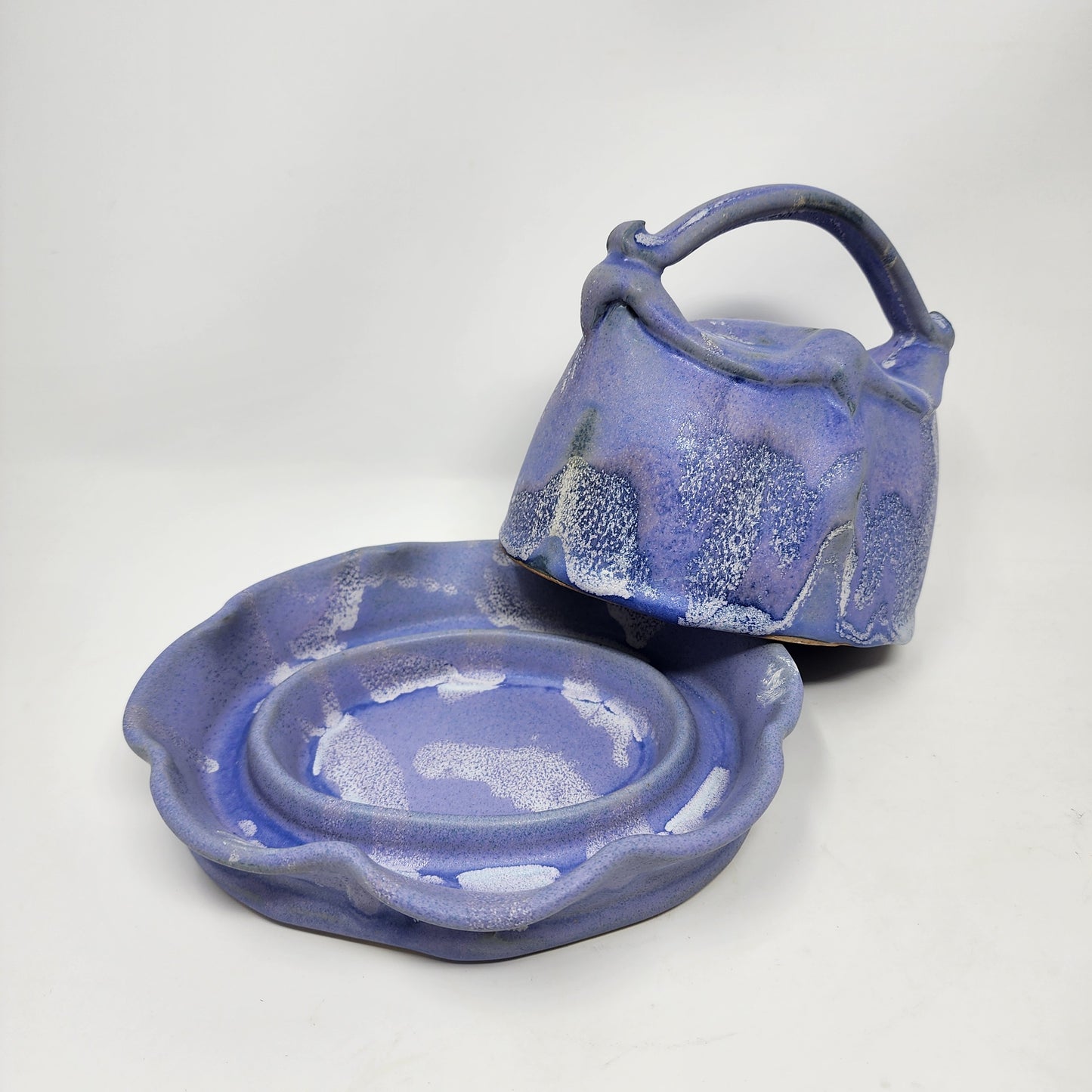 Periwinkle Splash Butter Dome