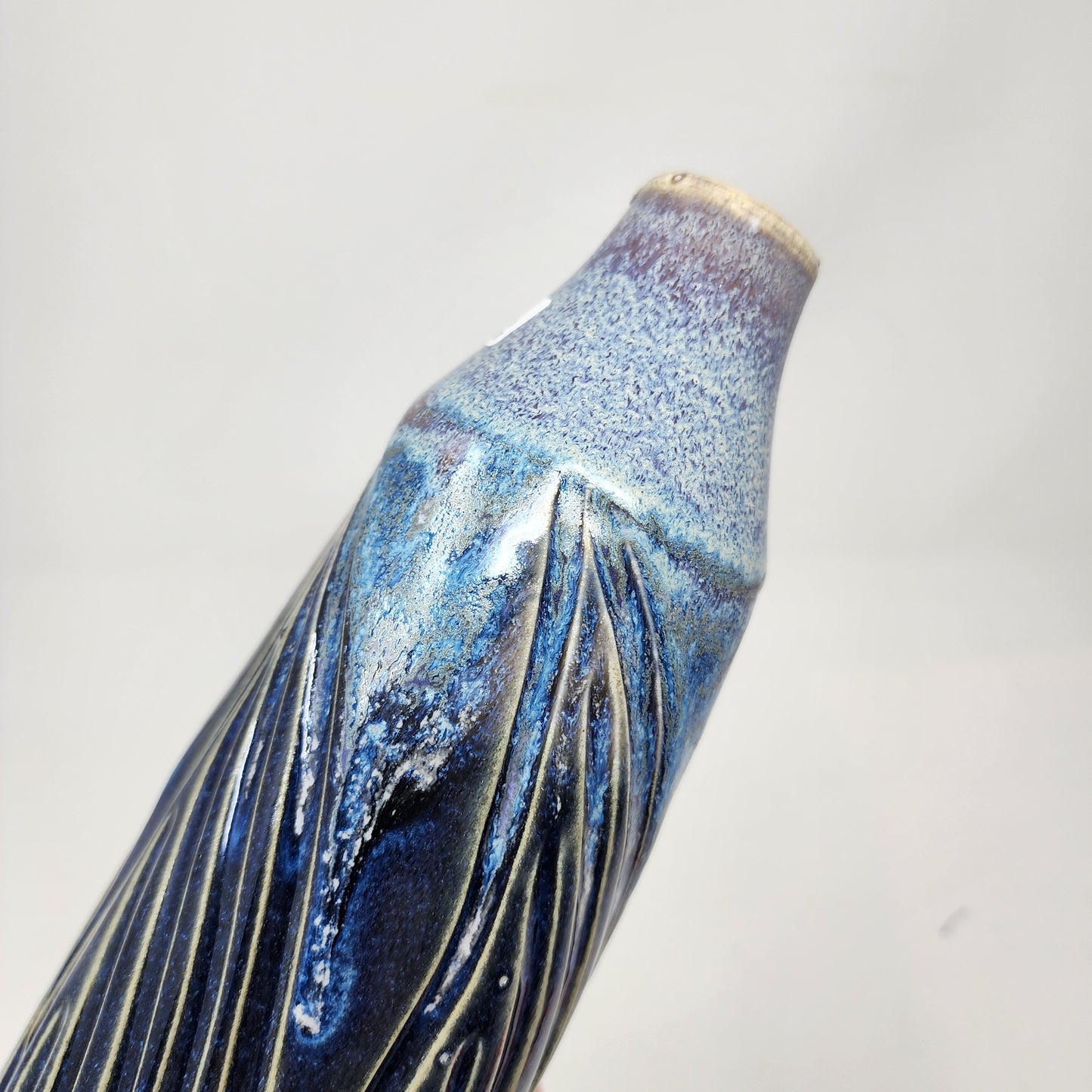 Blue Leaf Textured Vase