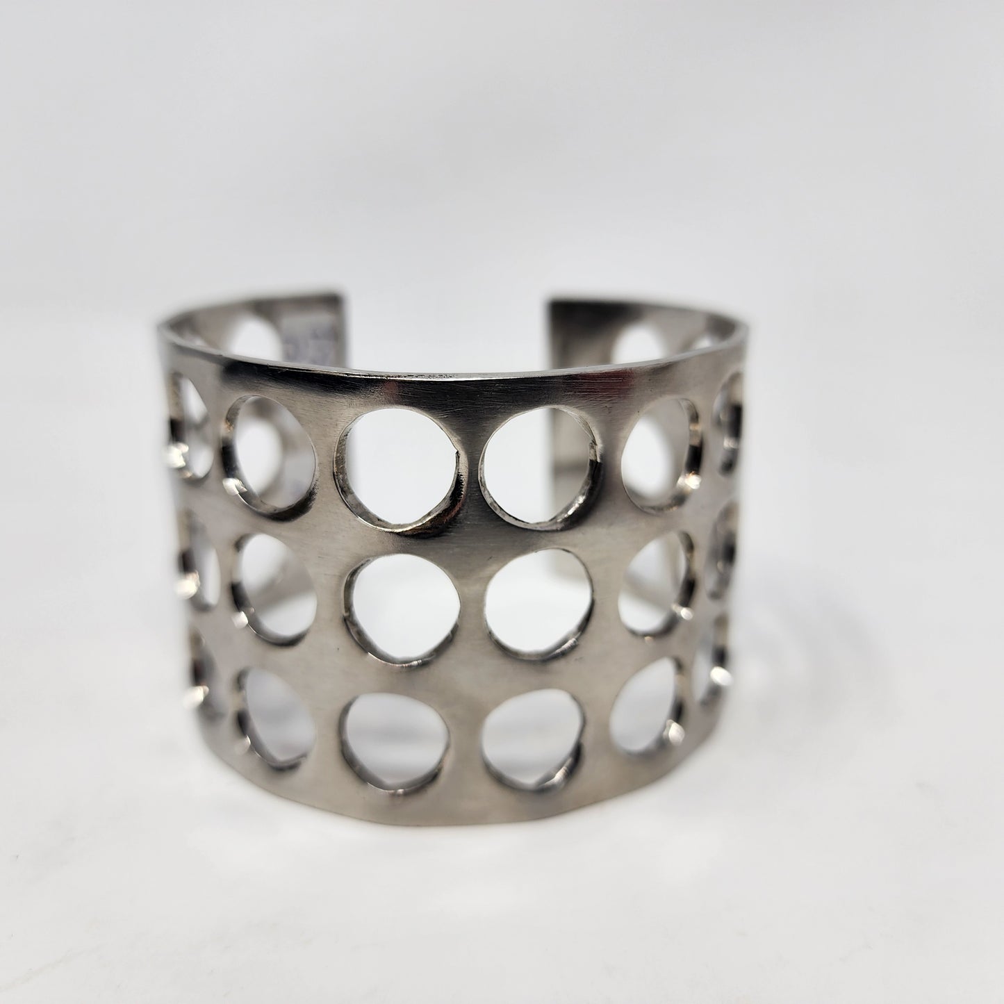 Circle Design Silver Bracelets