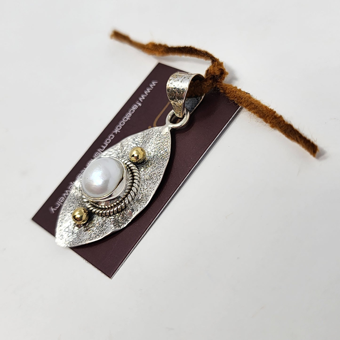 Silver Pearl Pendant