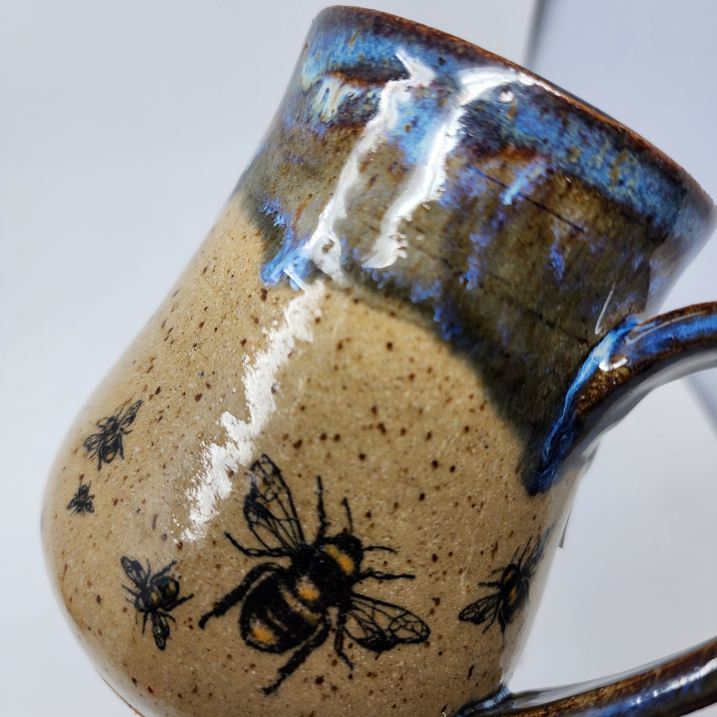 Bee Mug 1