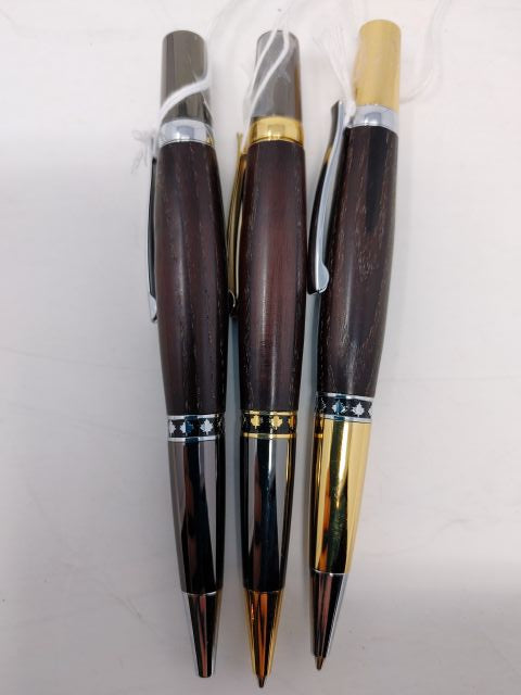 Roasted Ash Maple Leaf Pen