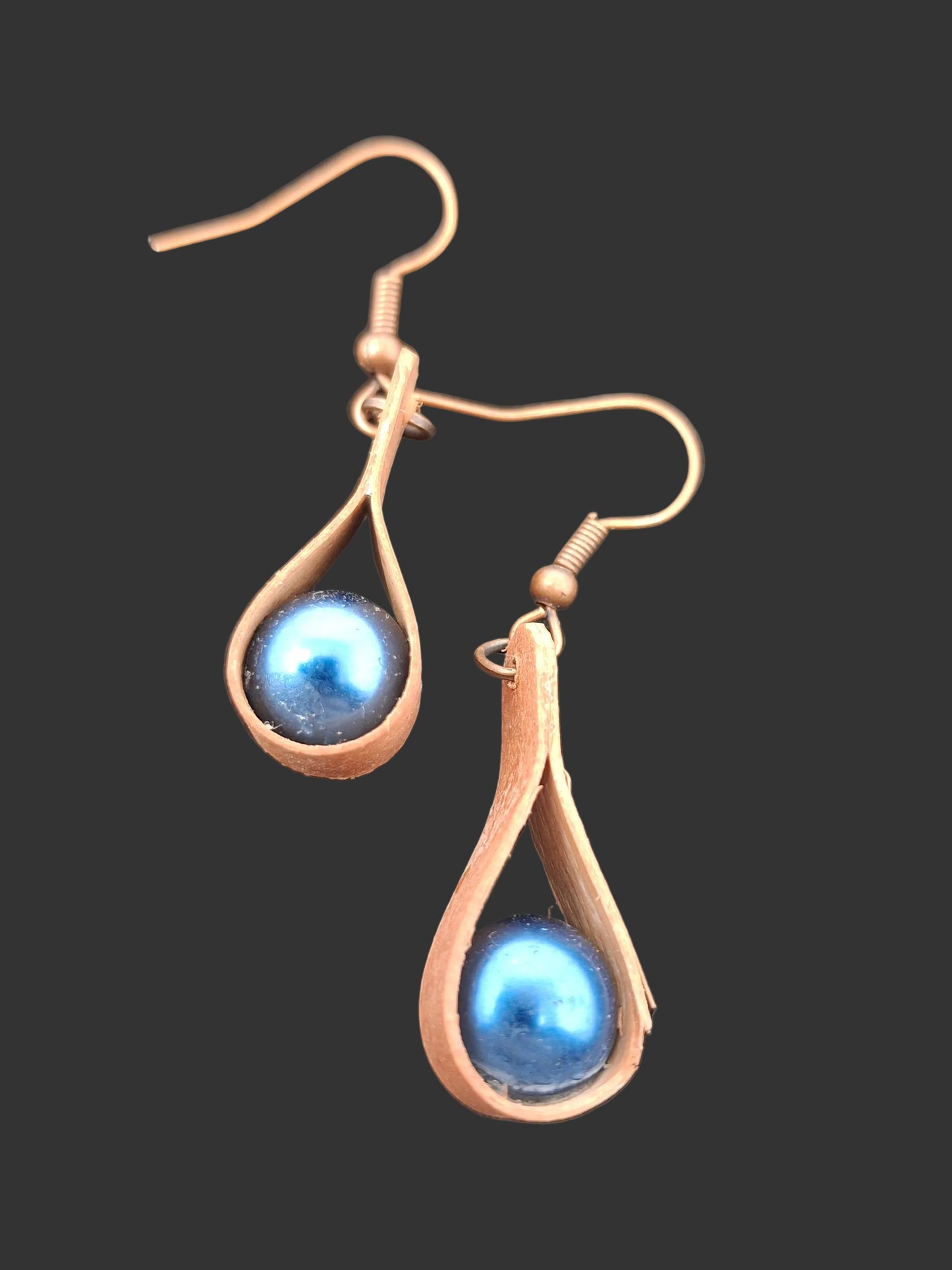 Earrings - Teardrop with blue pearl bead