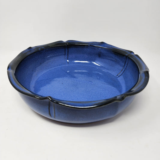 Vibrant Blue Pie Dish with Decorative Edging