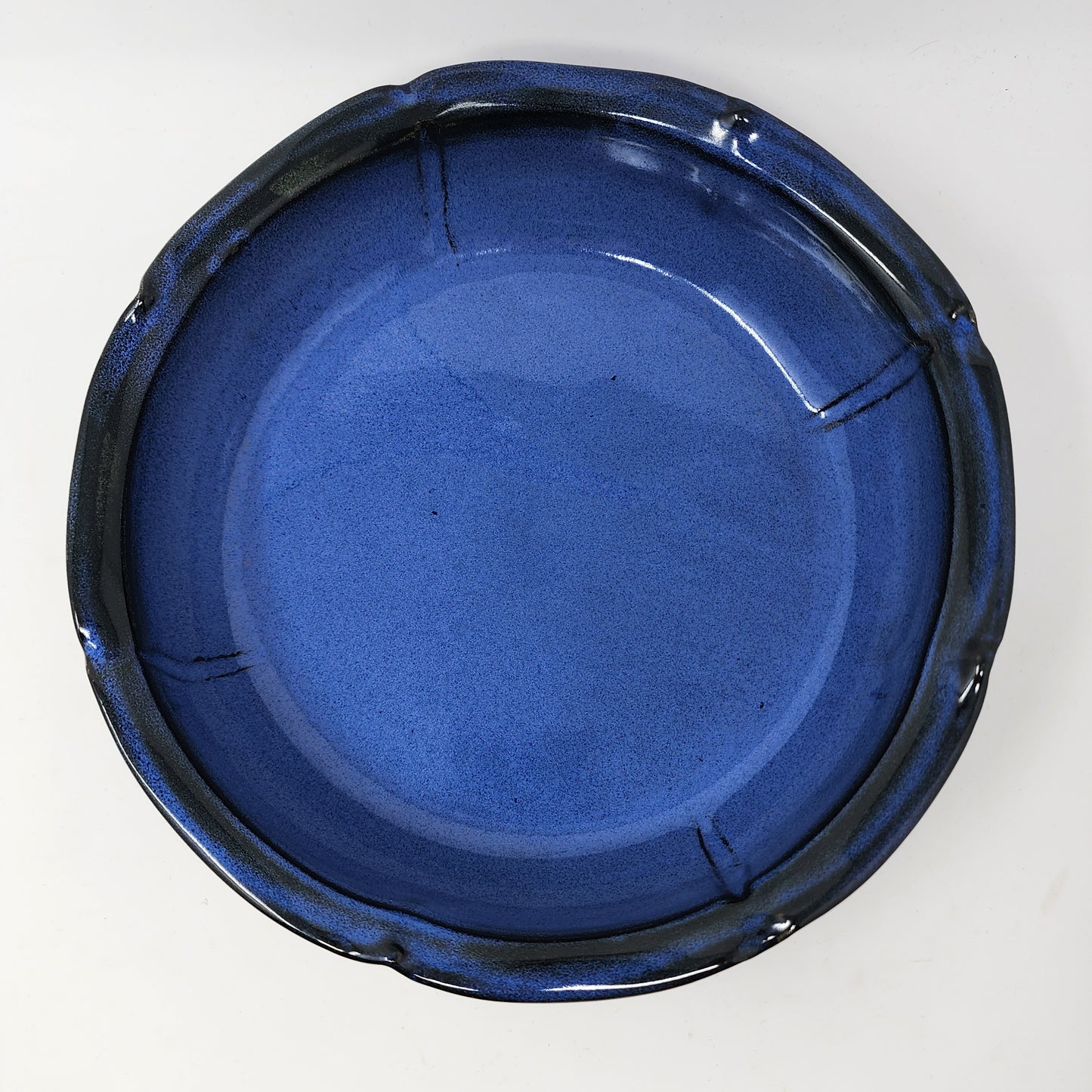 Vibrant Blue Pie Dish with Decorative Edging