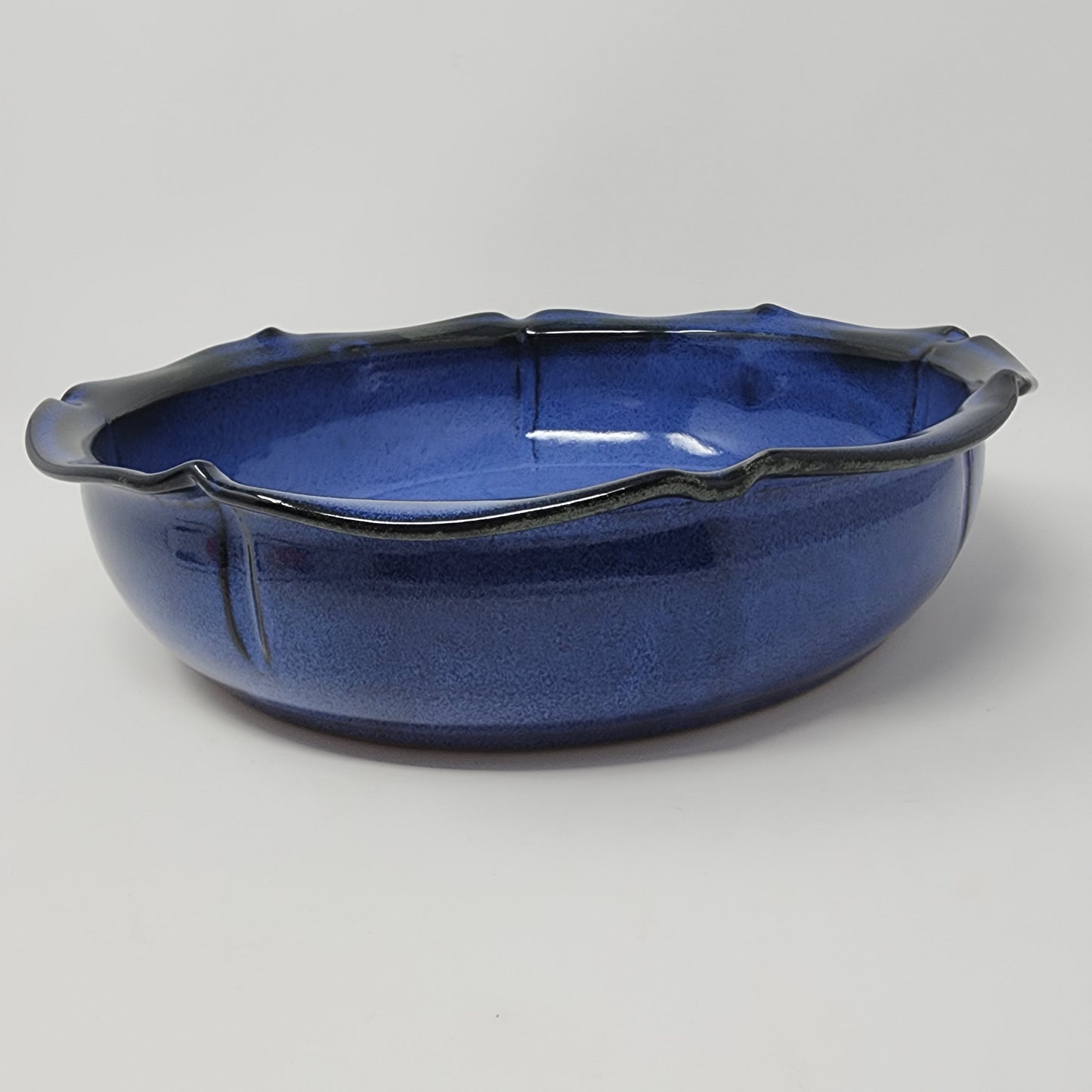 Vibrant Blue Pie Dish with Decorative Edging