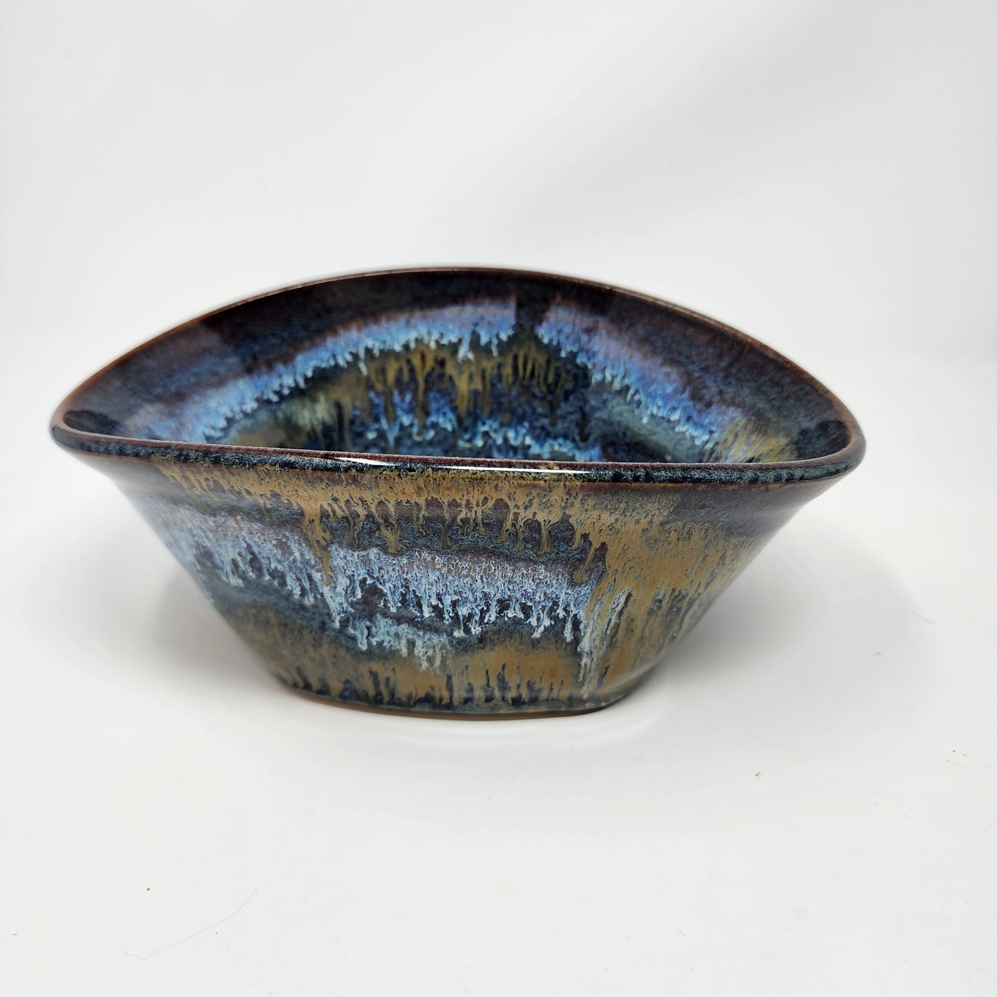 Waterfall Collection Saddle Bowl