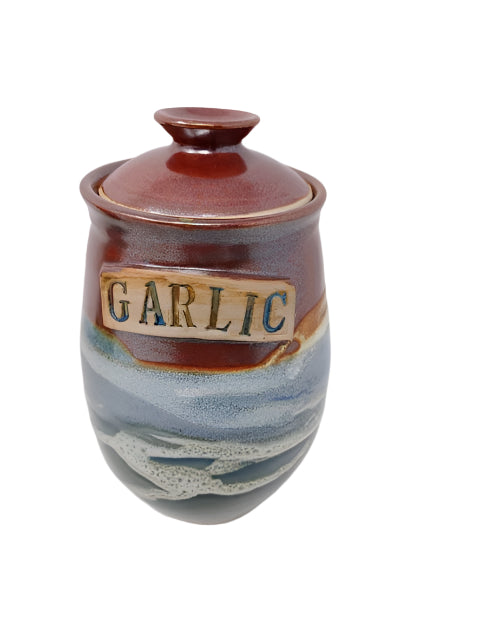 Garlic Pot