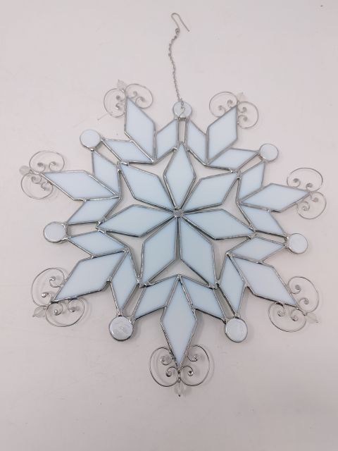 Snowflake - Large White