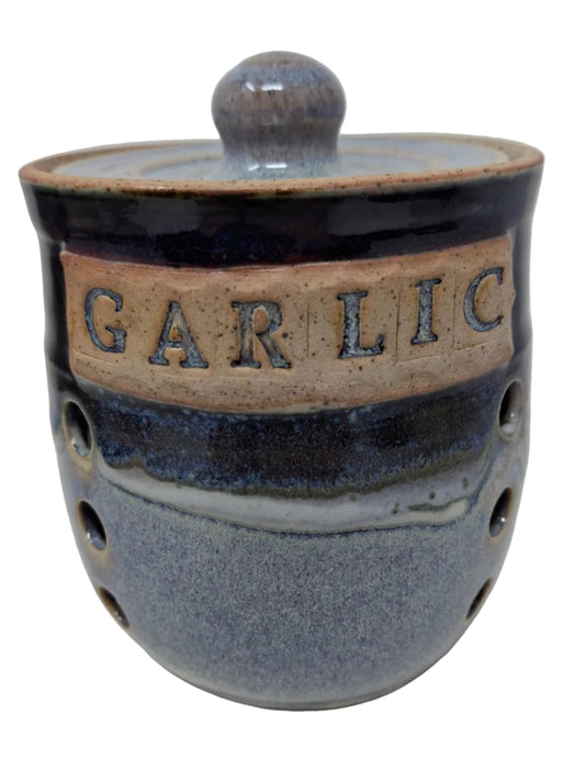 Garlic Pot