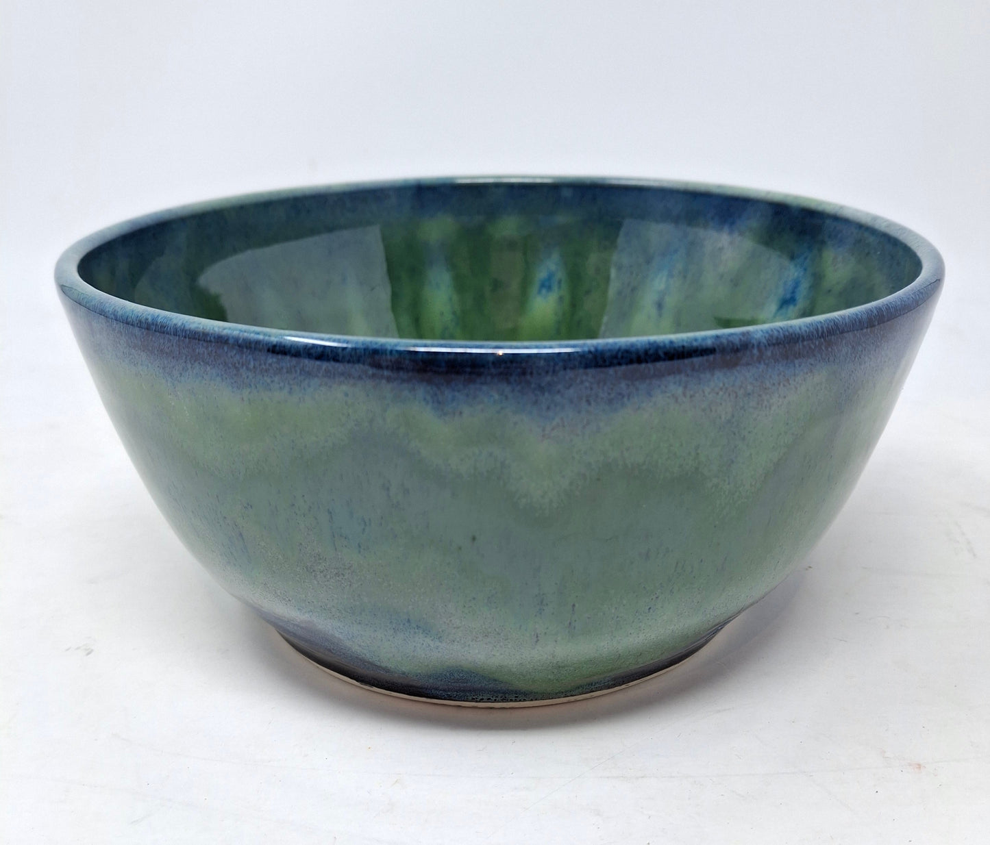 Medium green bowl