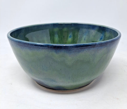 Medium green bowl