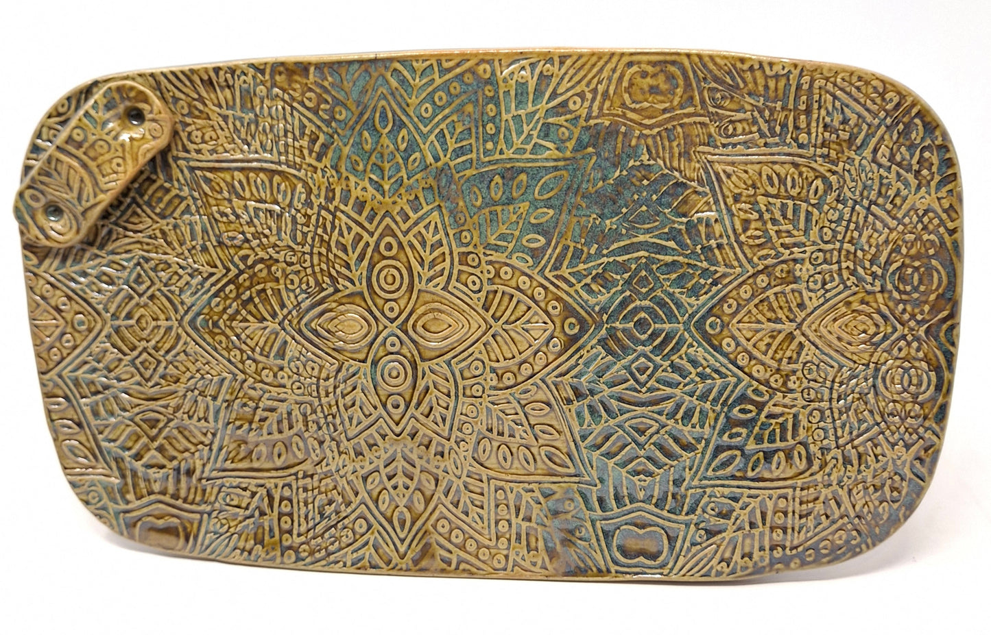 Medium brown/blue platter with wood knife