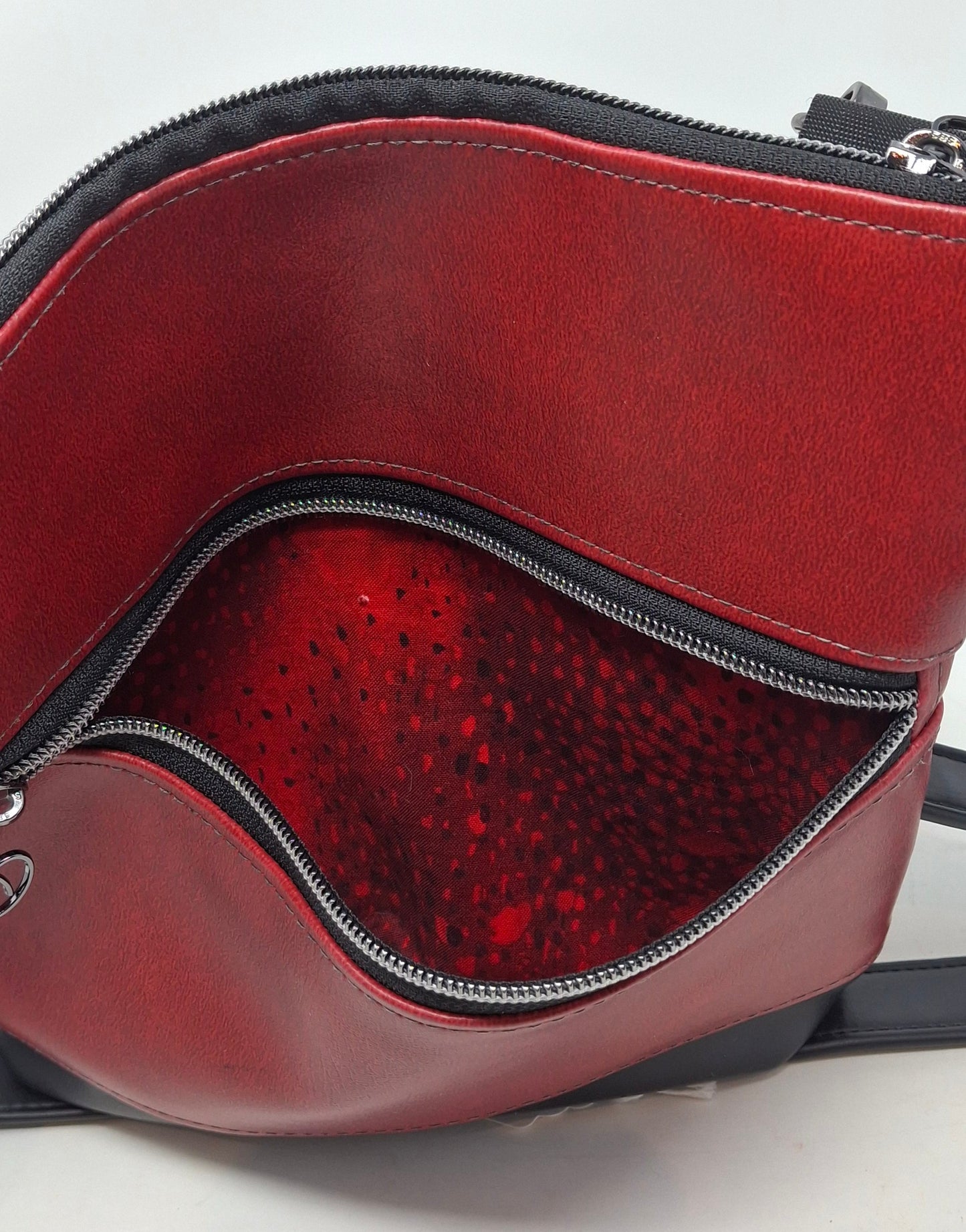 Red Full Leather Cross Body Bag with Zipper