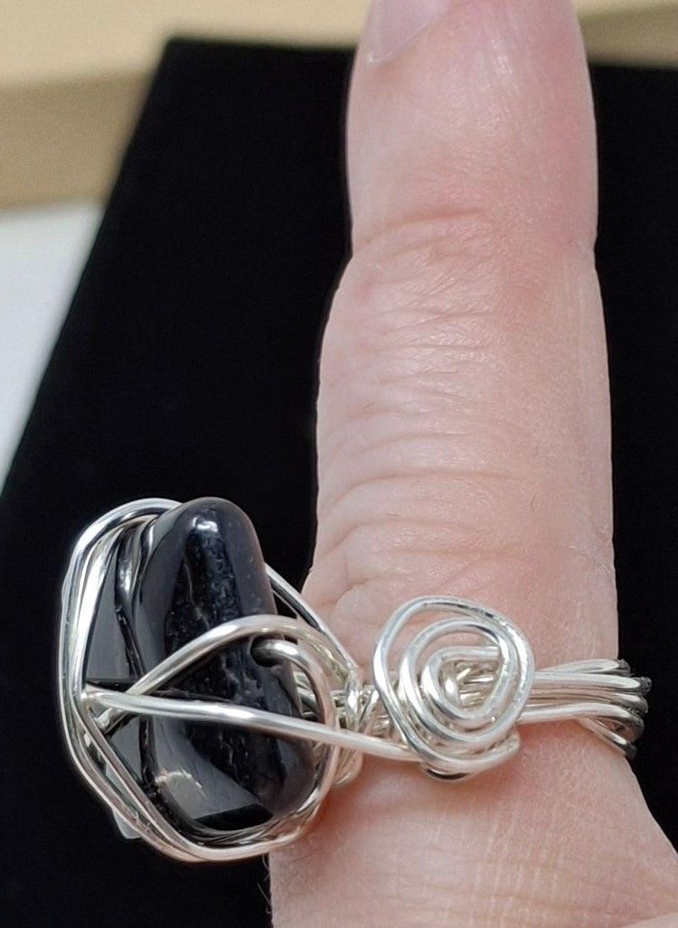 Wire wrapped Ring - Size 5